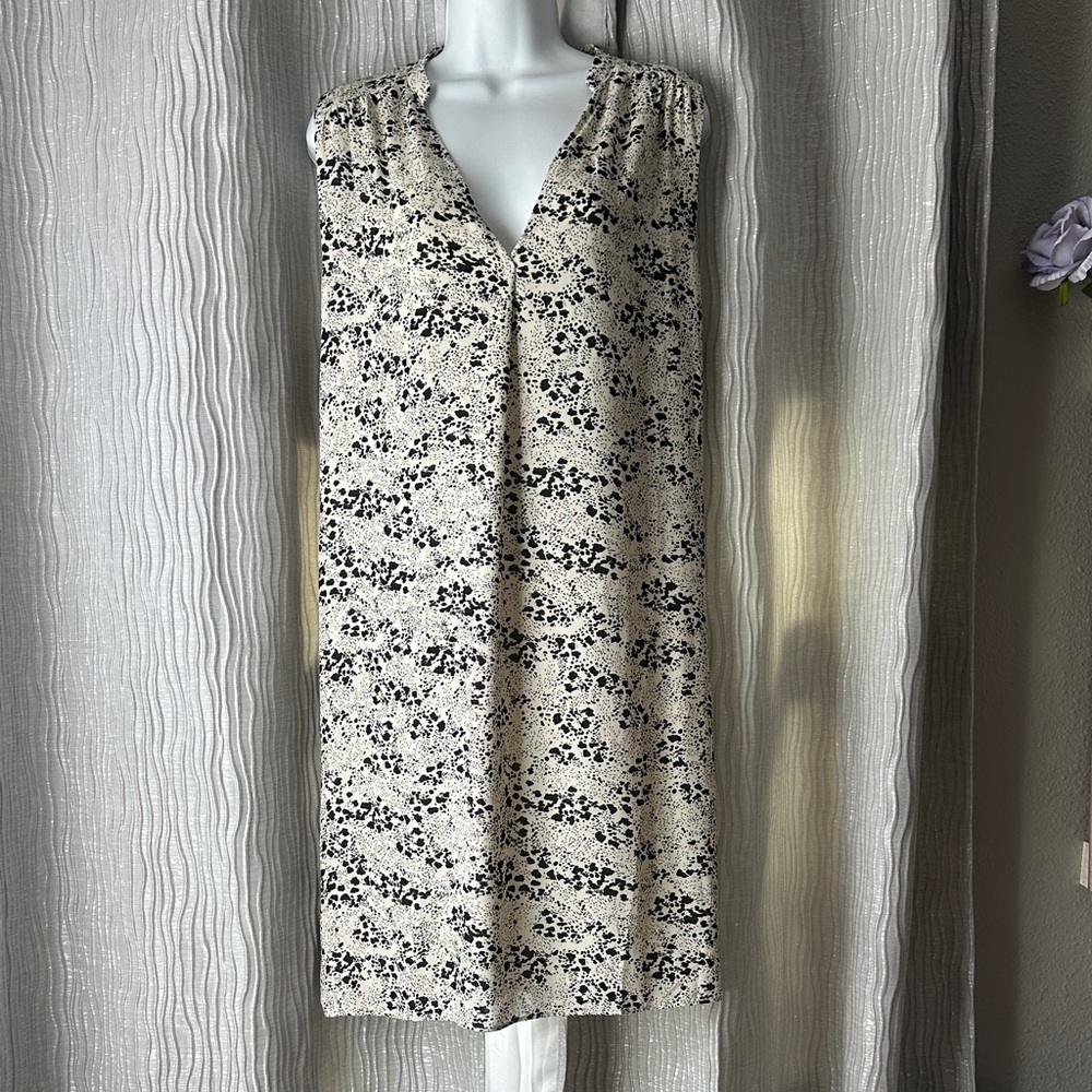 H&M Black and Cream Floral Midi Dress